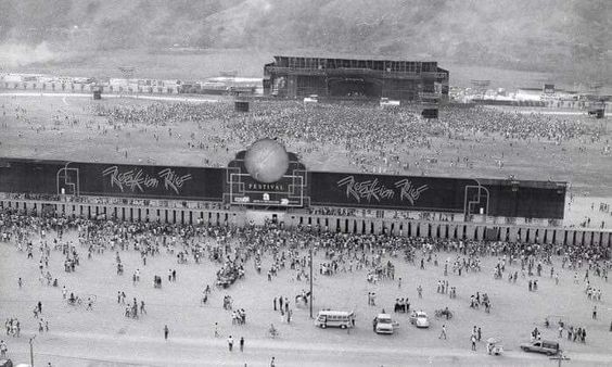 A primeira edição do Rock in Rio ocorreu em 1985, após a idealização feita pelo brasileiro Roberto Medina.