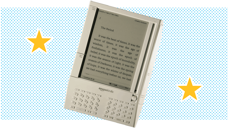 Em 2007 a Amazon lançou o Kindle, dispositivo para a leitura de ebooks. O preço inicial era de 399 dólares