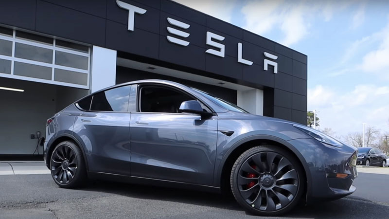 A Tesla reduziu o preço de seus veículos em US$5 mil - AAA Inovação